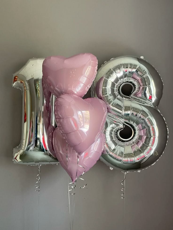 Сет шаров «18 мне уже»